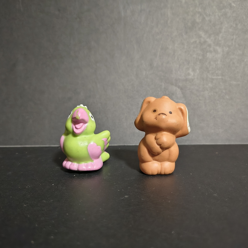 Strawberry Shortcake Parfait Parrot Pet of Lime Chiffon & Pupcake Huckleberry